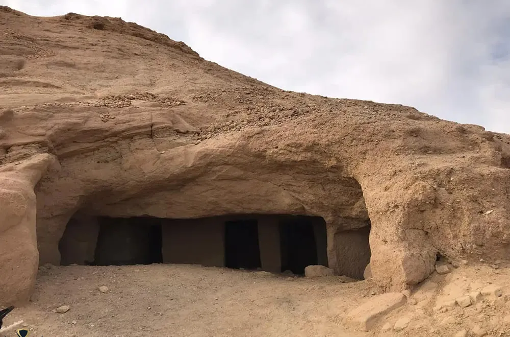 أرض-مدين-03 الآبار والقنوات المائية في مدين