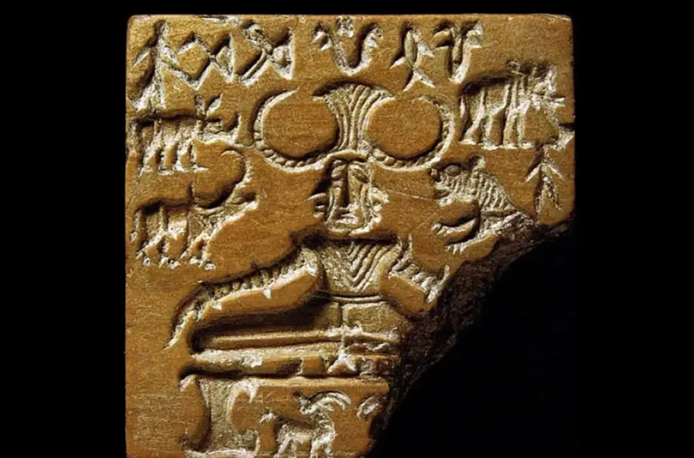 حضارة-مجان-04 قطع اثرية من دولة مجان